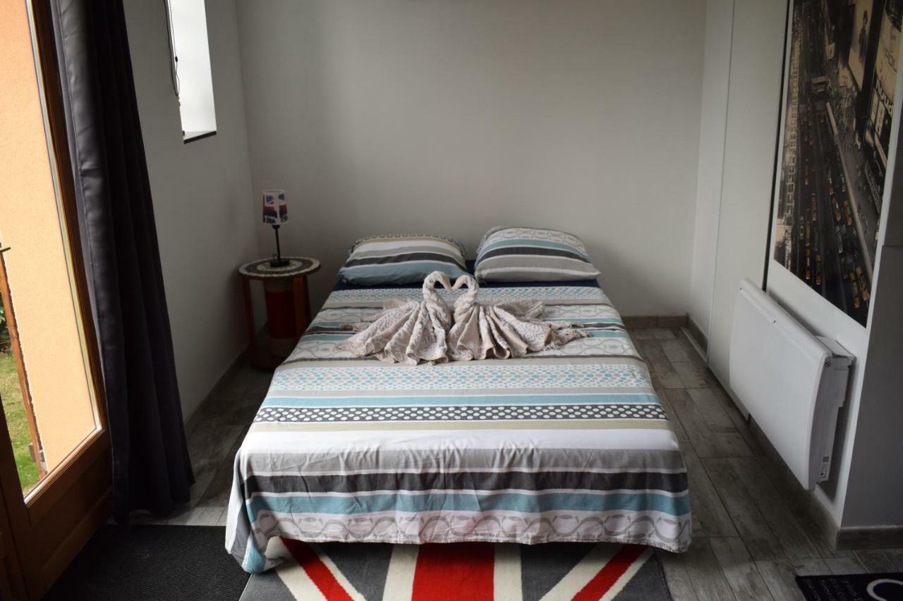 Studio London & Studio Chalet 팬즈 외부 사진